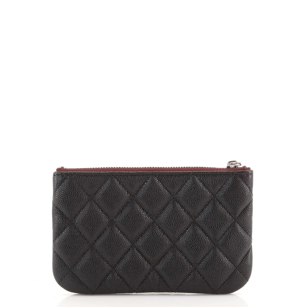 Classic O Case Pouch Quilted Caviar Mini