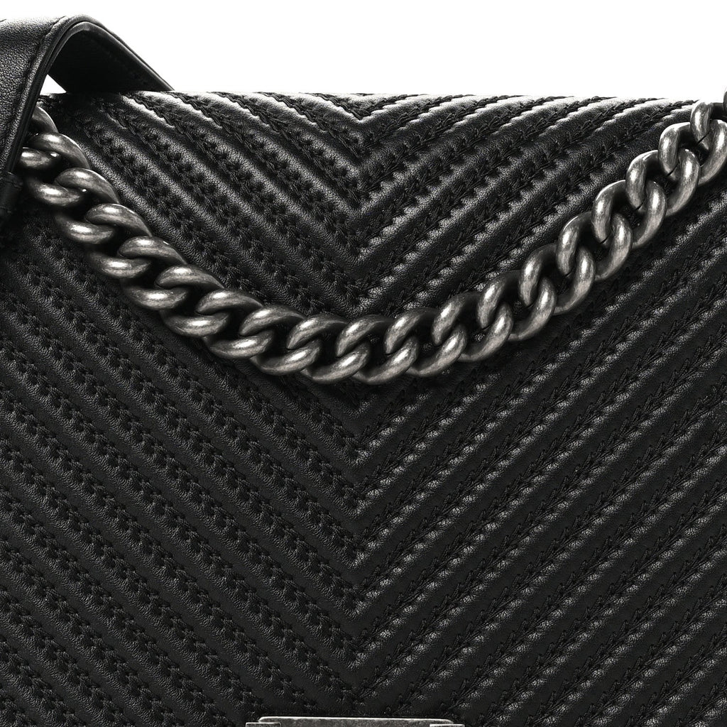 Calfskin Chevron Quilted New Medium Braided Boy Flap Black