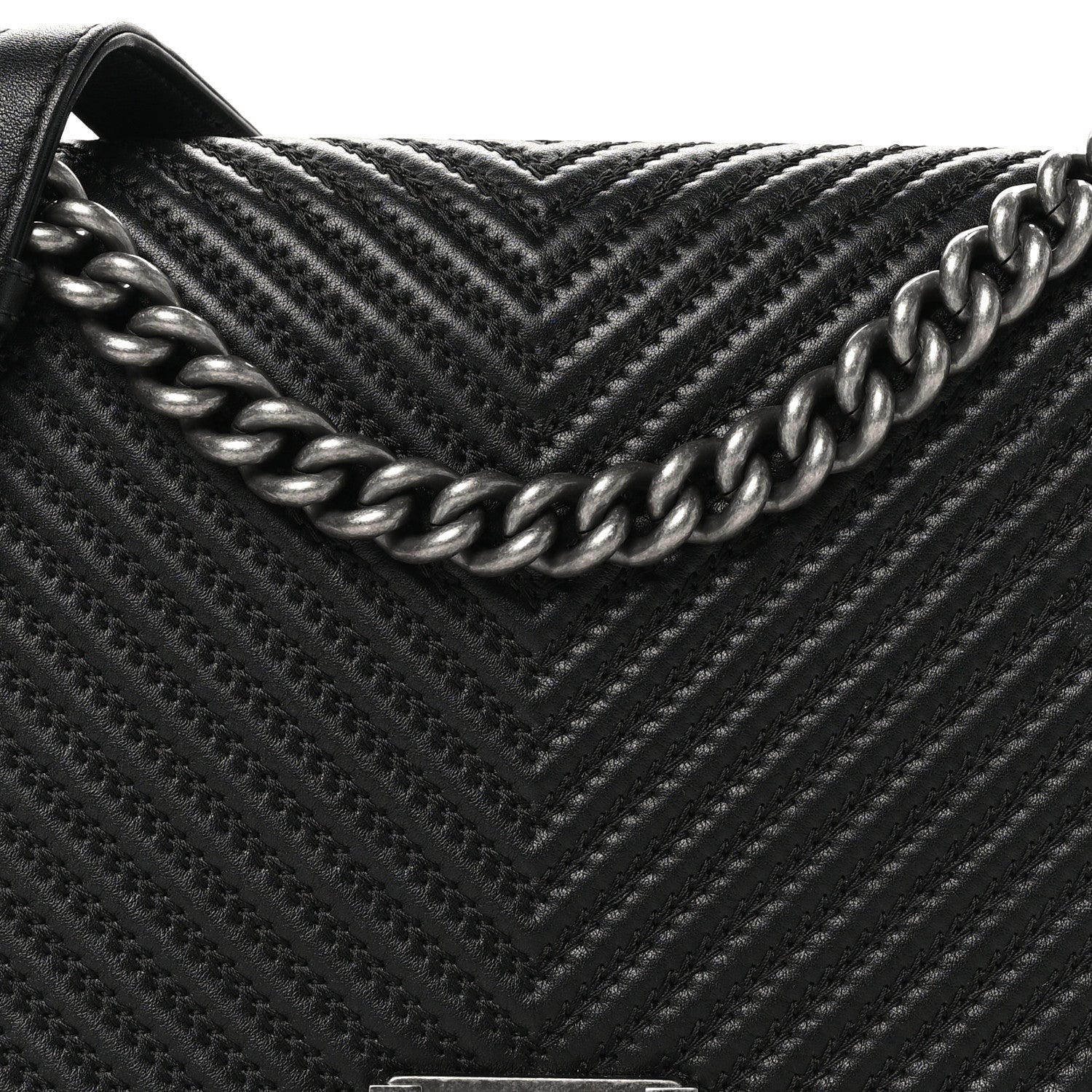 Calfskin Chevron Quilted New Medium Braided Boy Flap Black
