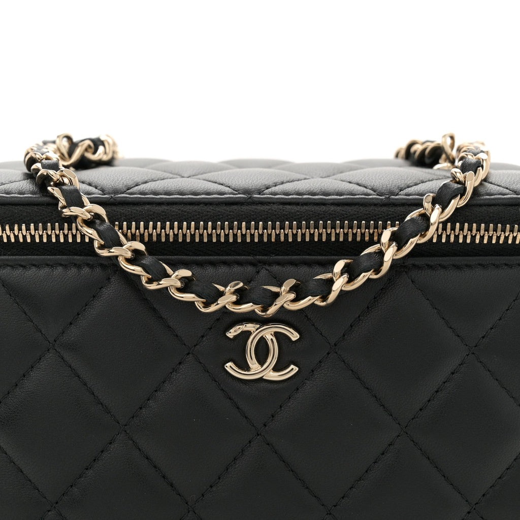 Lambskin Quilted Enamel CC Pearl Crush Small Vanity Case With Chain Black