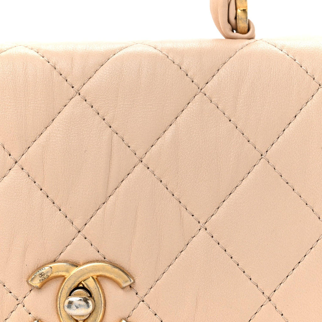 Crumpled Lambskin Quilted Small CC Links Top Handle Flap Beige