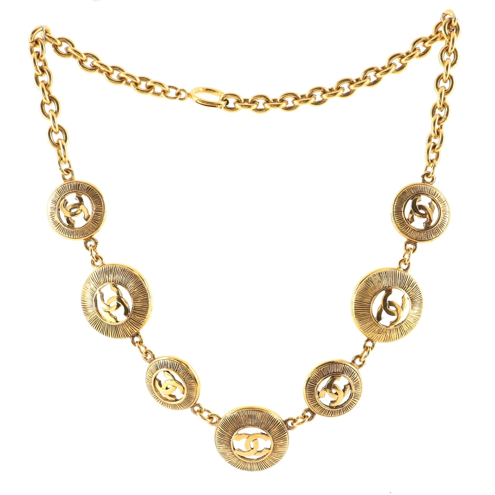 Cutout CC Medallion Chain Necklace Metal