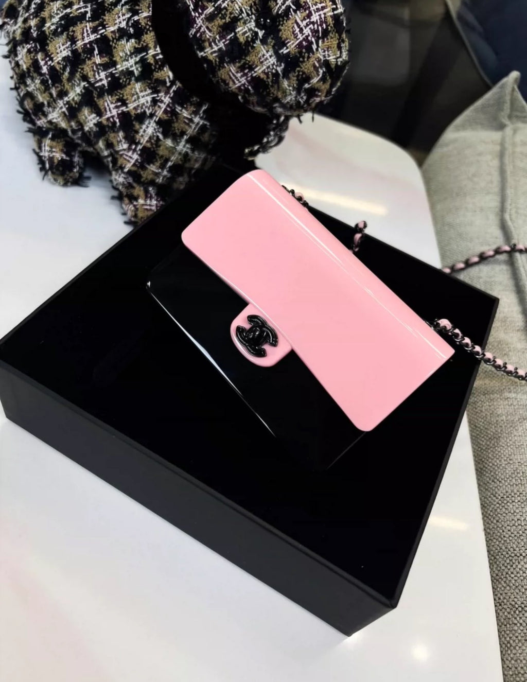 CHANEL 21K PINK BLACK MINI EVENING PLEXI BAG