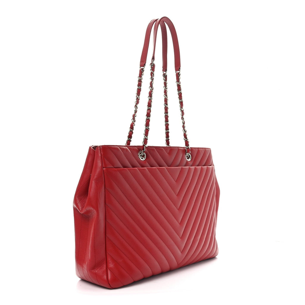 Caviar Chevron Quilted Large Coco Handle Shopping Tote Red
