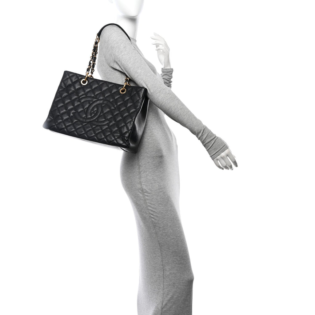 Caviar Quilted Grand Shopping Tote GST Black