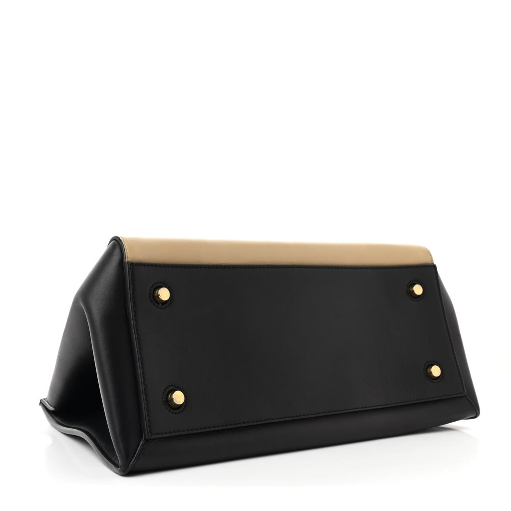 Smooth Calfskin Bi-Color Edge Shoulder Bag Black Beige
