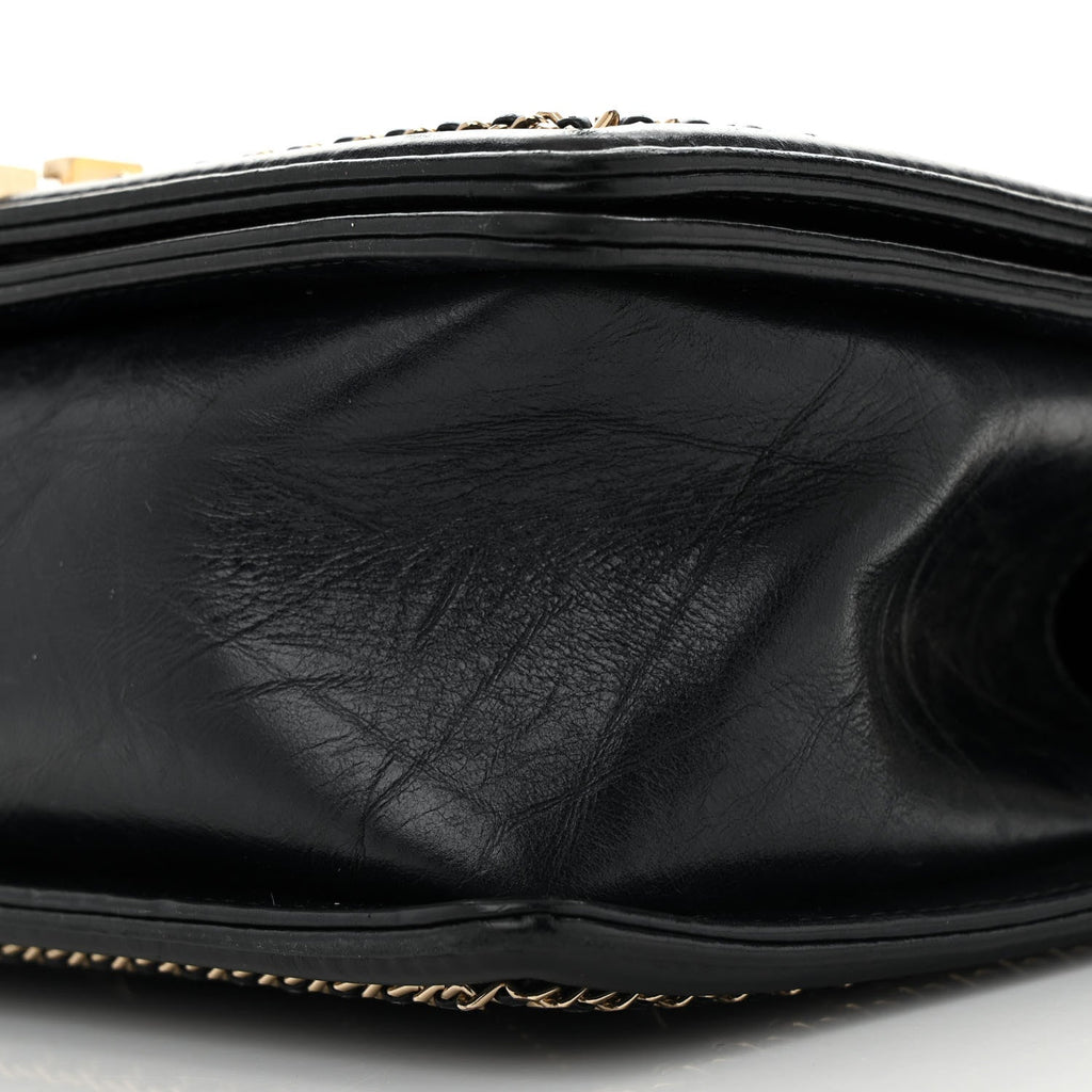 Crumpled Calfskin Chevron Chain Medium Boy Flap Black