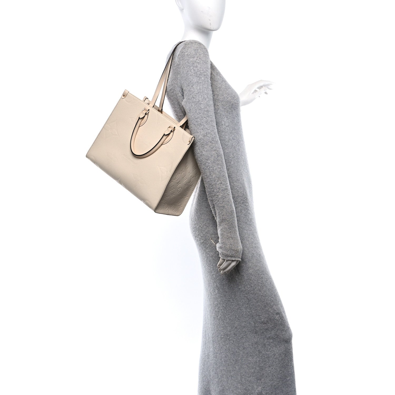 Empreinte Monogram Giant Onthego MM Creme