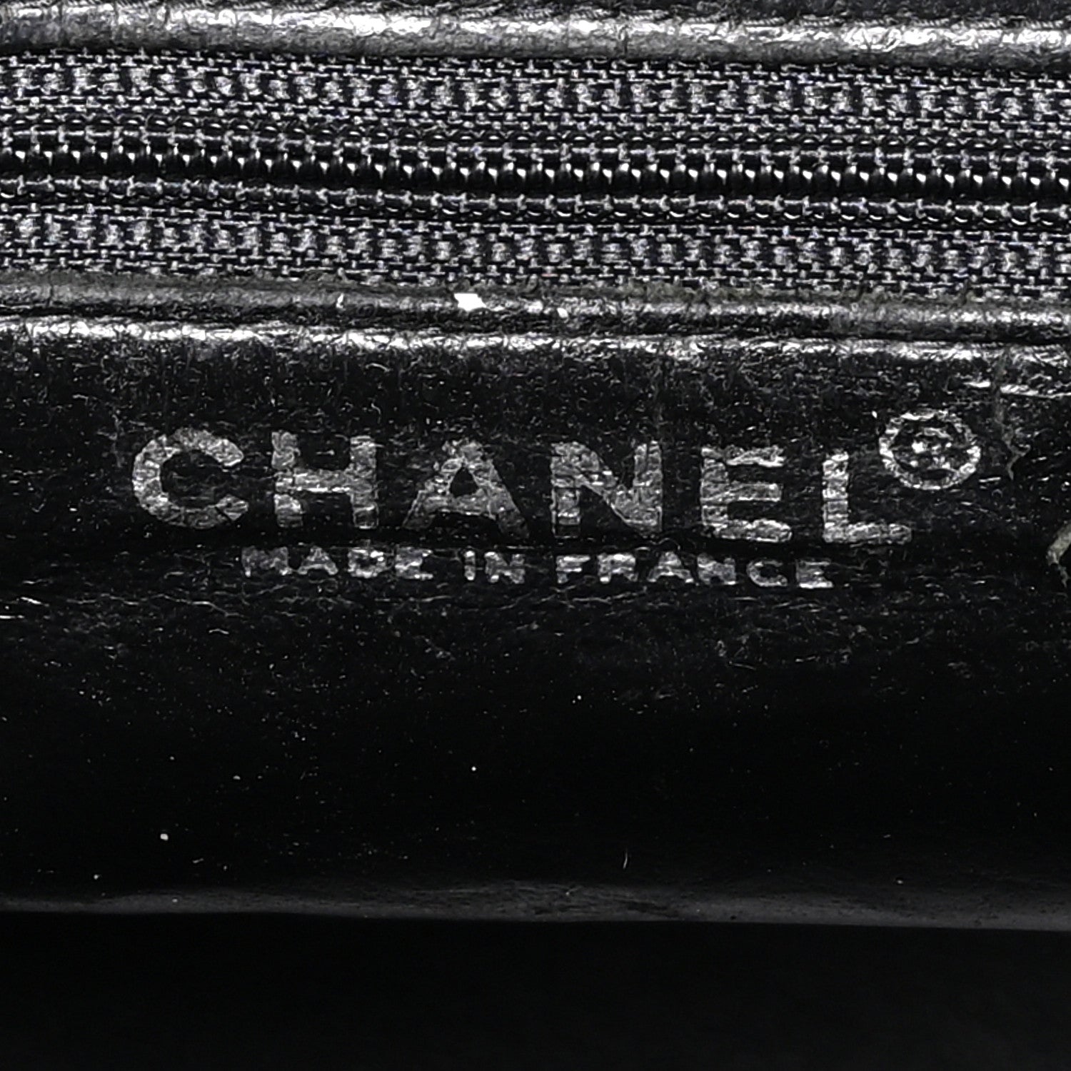 Caviar Quilted Medallion Tote Black