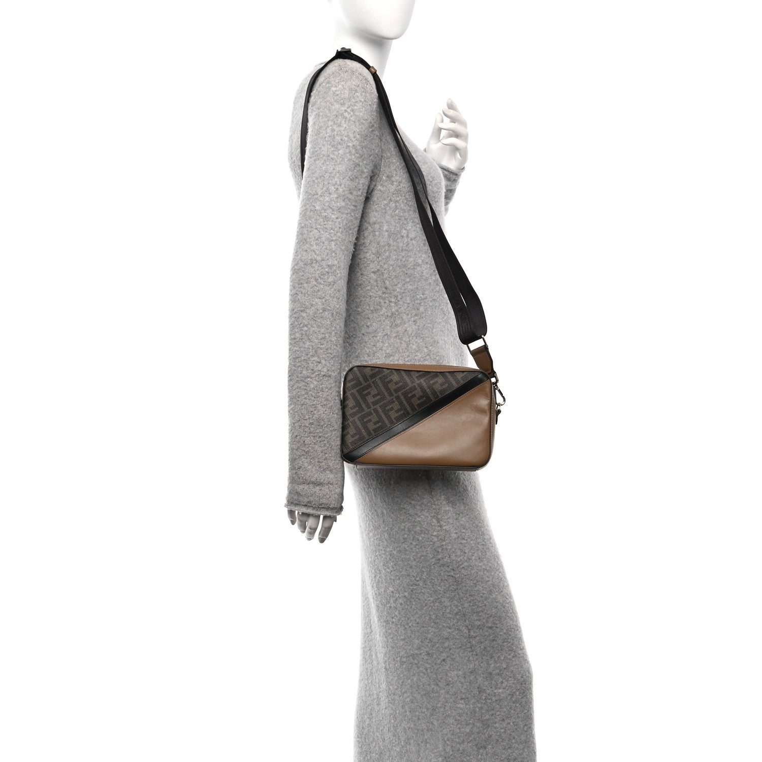 Glazed Fabric Vitello Cover FF 1974 Diagonal Bi-Color Medium Camera Case Tobacco Moro Sand Black