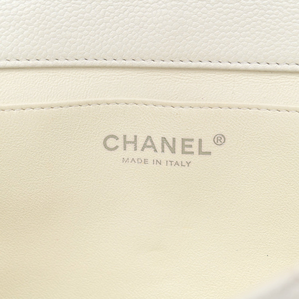 Pearly Caviar Quilted Clutch With Chain Flap Dark White