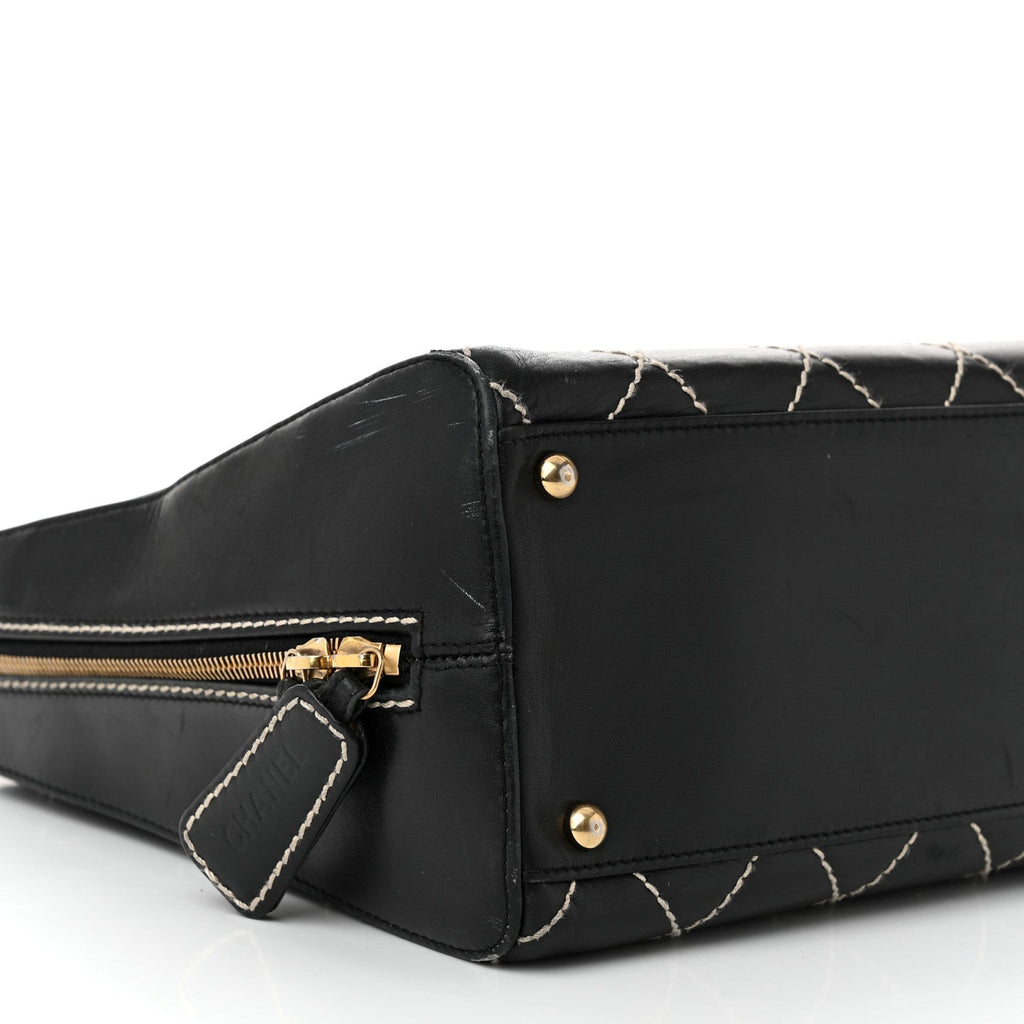 Calfskin Contrast Stitch Surpique Black