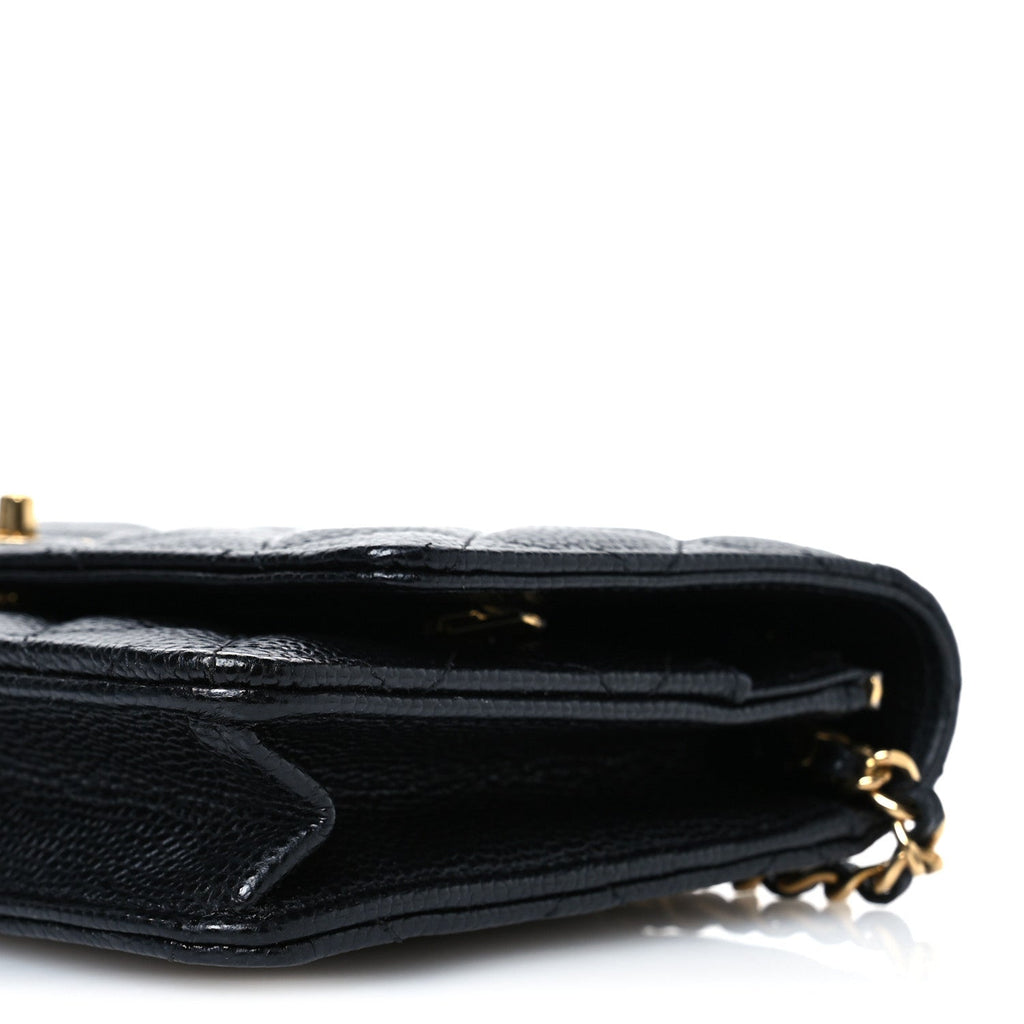 Caviar Quilted CC Turnlock Wallet On Chain WOC Black