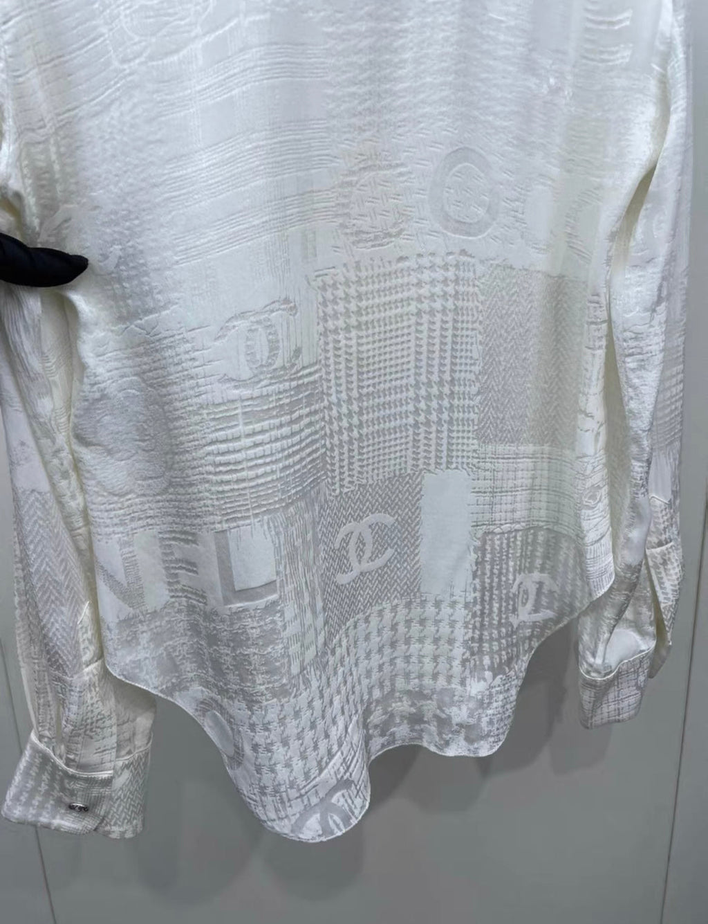 Chanel 22k white silk shirt size 38