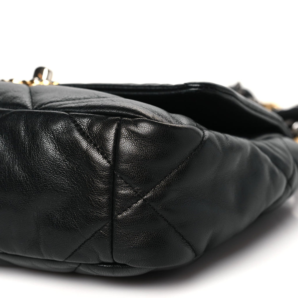 Lambskin Quilted Medium Chanel 19 Flap Black