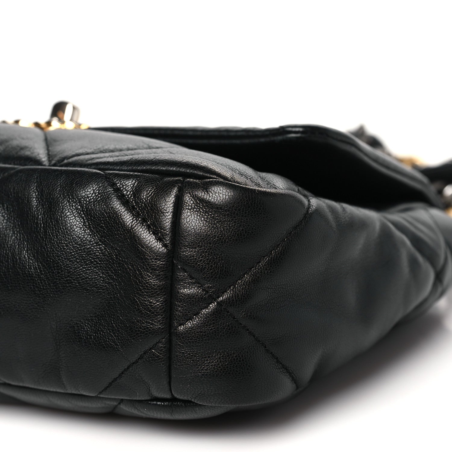 Lambskin Quilted Medium Chanel 19 Flap Black