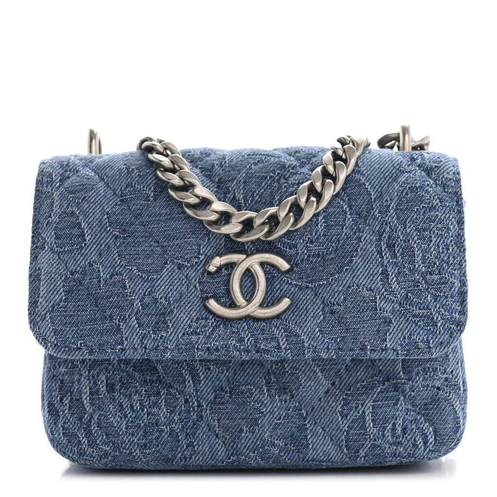 Denim Quilted Camellia Sweetheart  Holder With Chain Blue