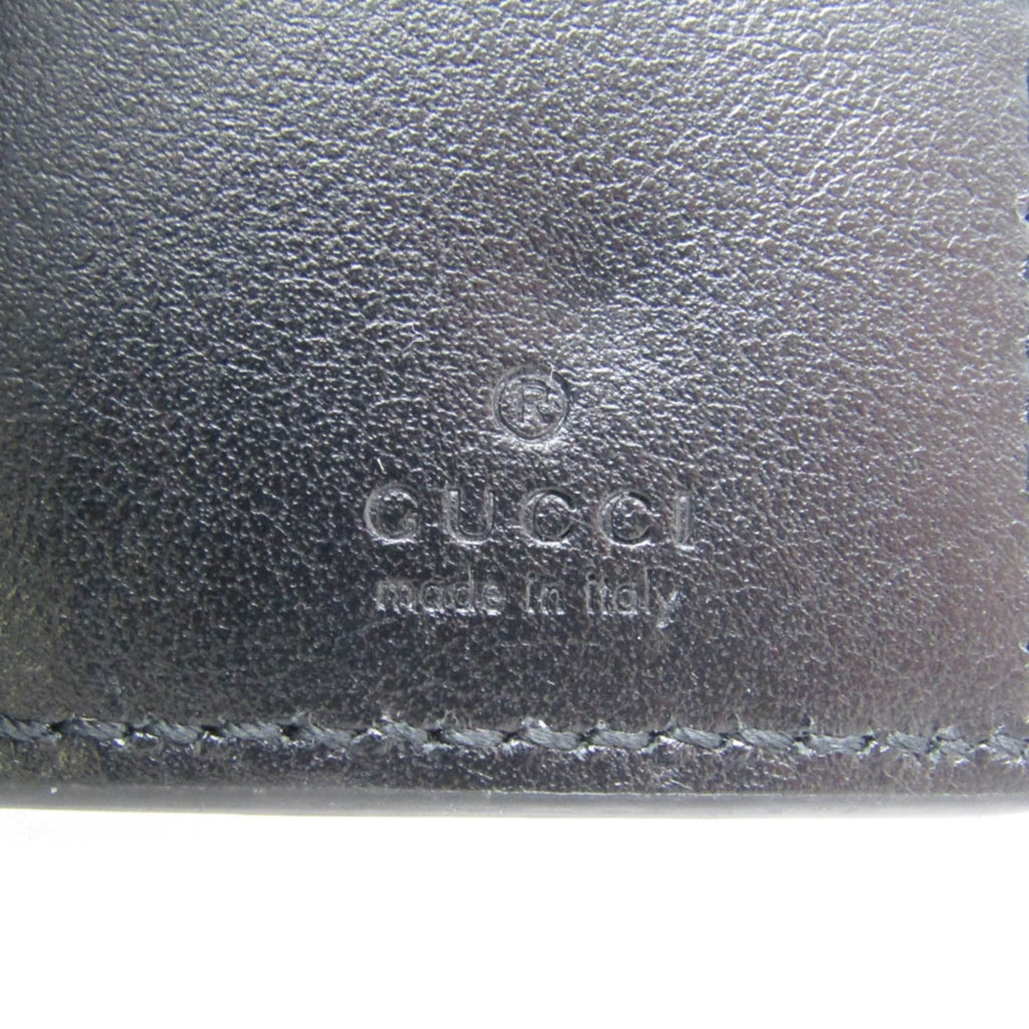 Gucci GG emboss�