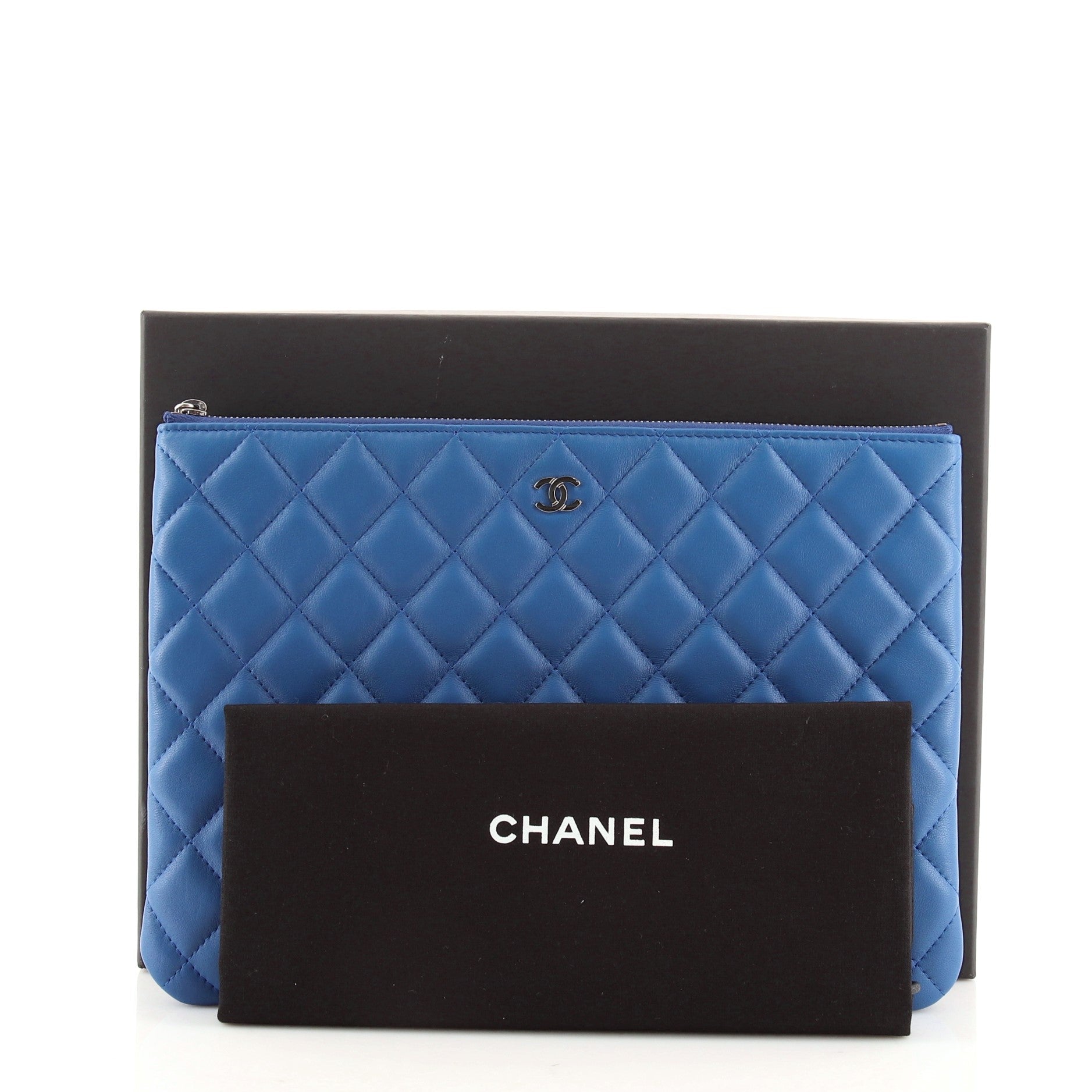 O Case Clutch Quilted Lambskin Medium