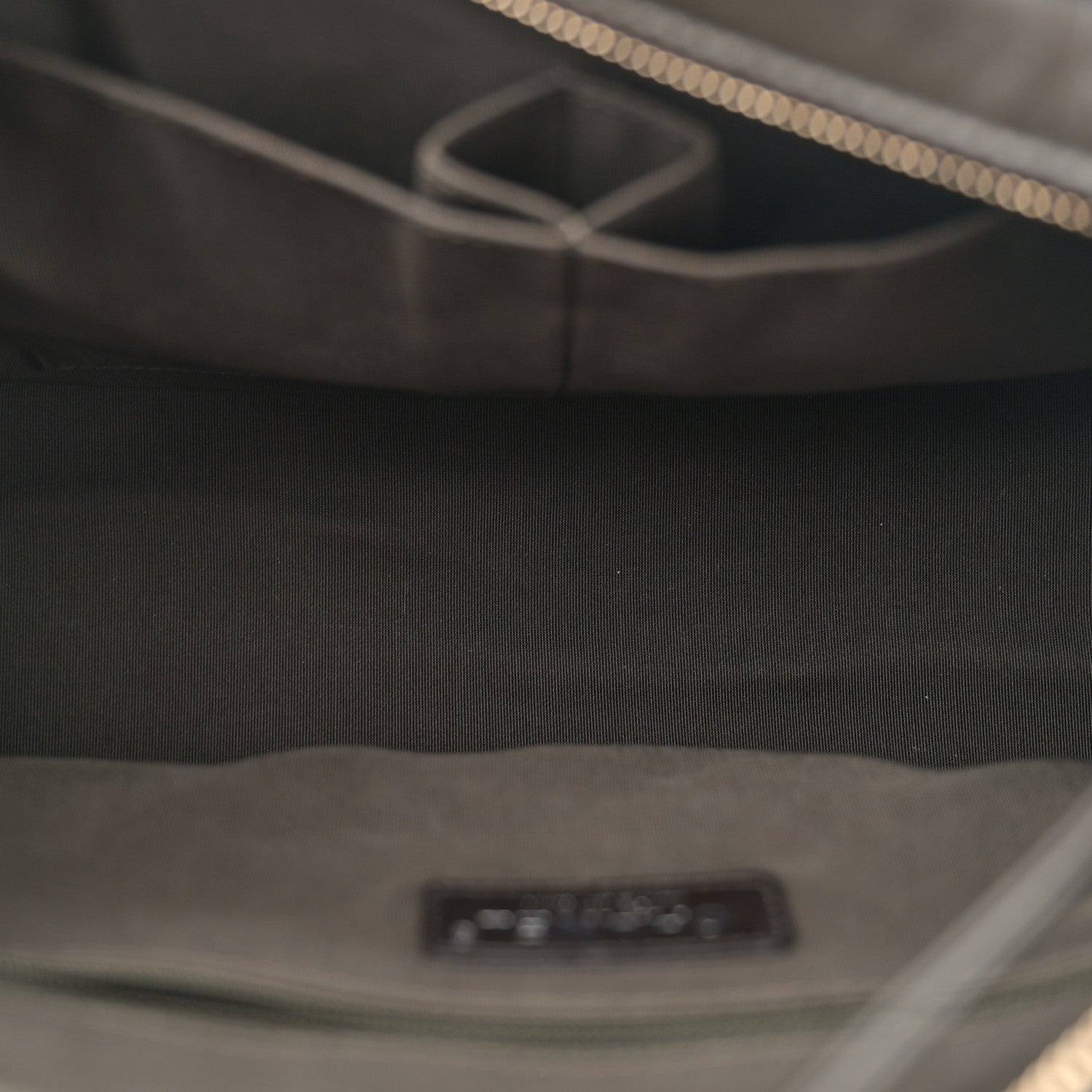 Tweed Calfskin Medium Gabrielle Hobo Brown