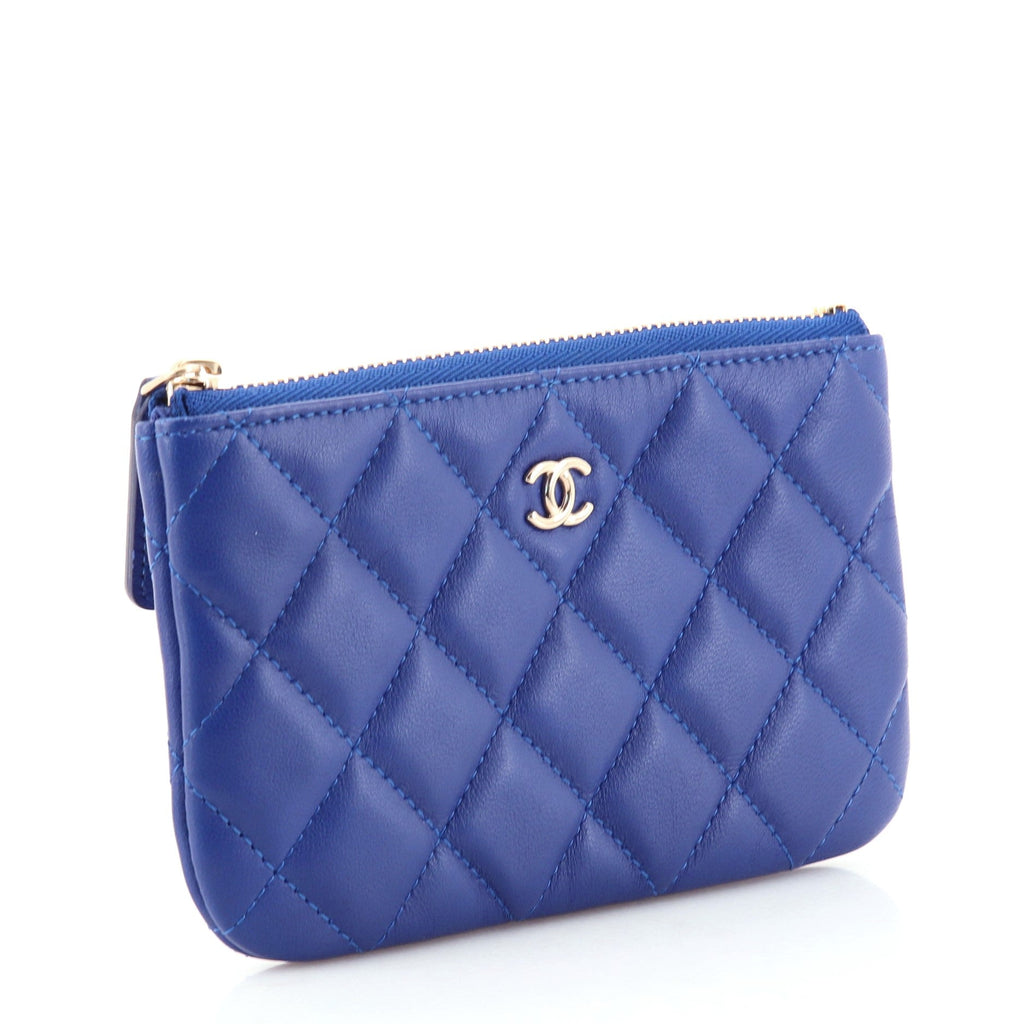 Classic O Case Pouch Quilted Lambskin Mini