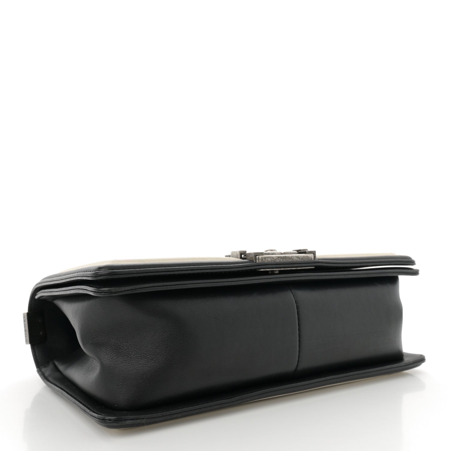 Calfskin Pleated Medium Boy In Rome Flap Black White