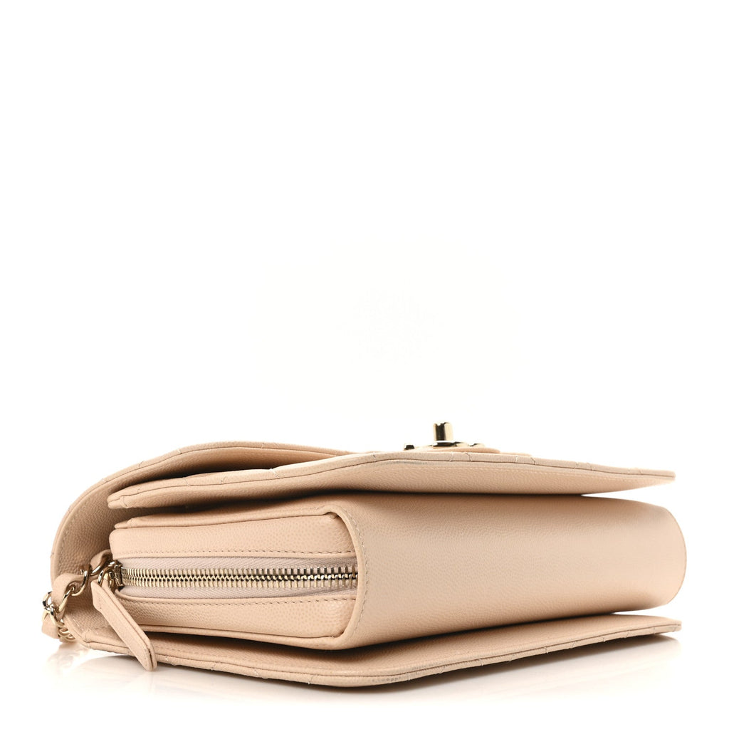 Caviar Quilted Large Like A Wallet Flap Light Beige