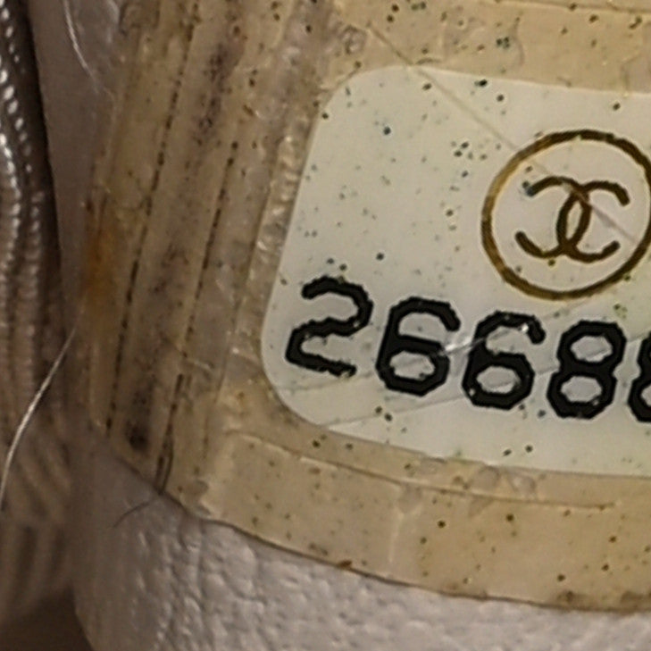 Tweed Calfskin Quilted Small Gabrielle Hobo Beige Ivory