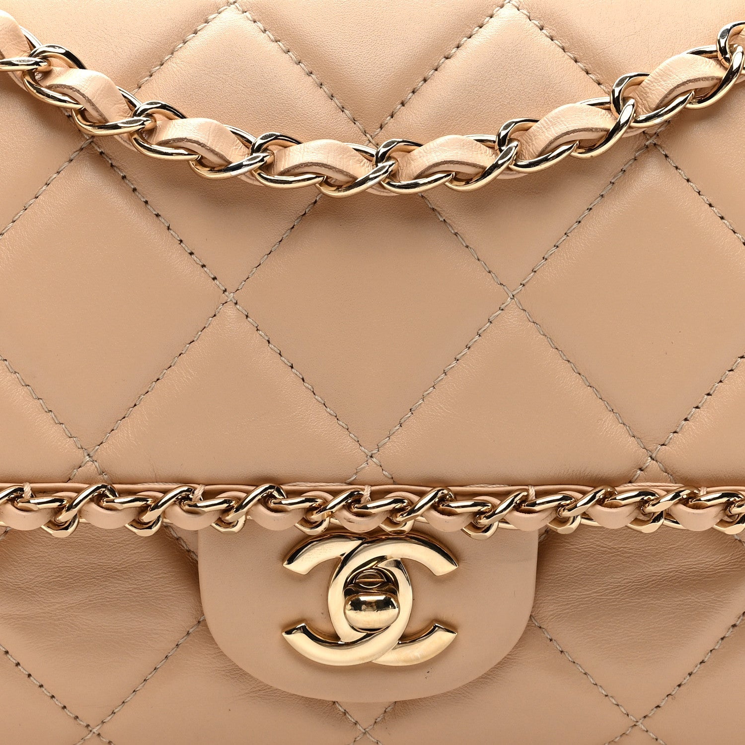 Crumpled Calfskin Medium Chain All Over Flap Beige