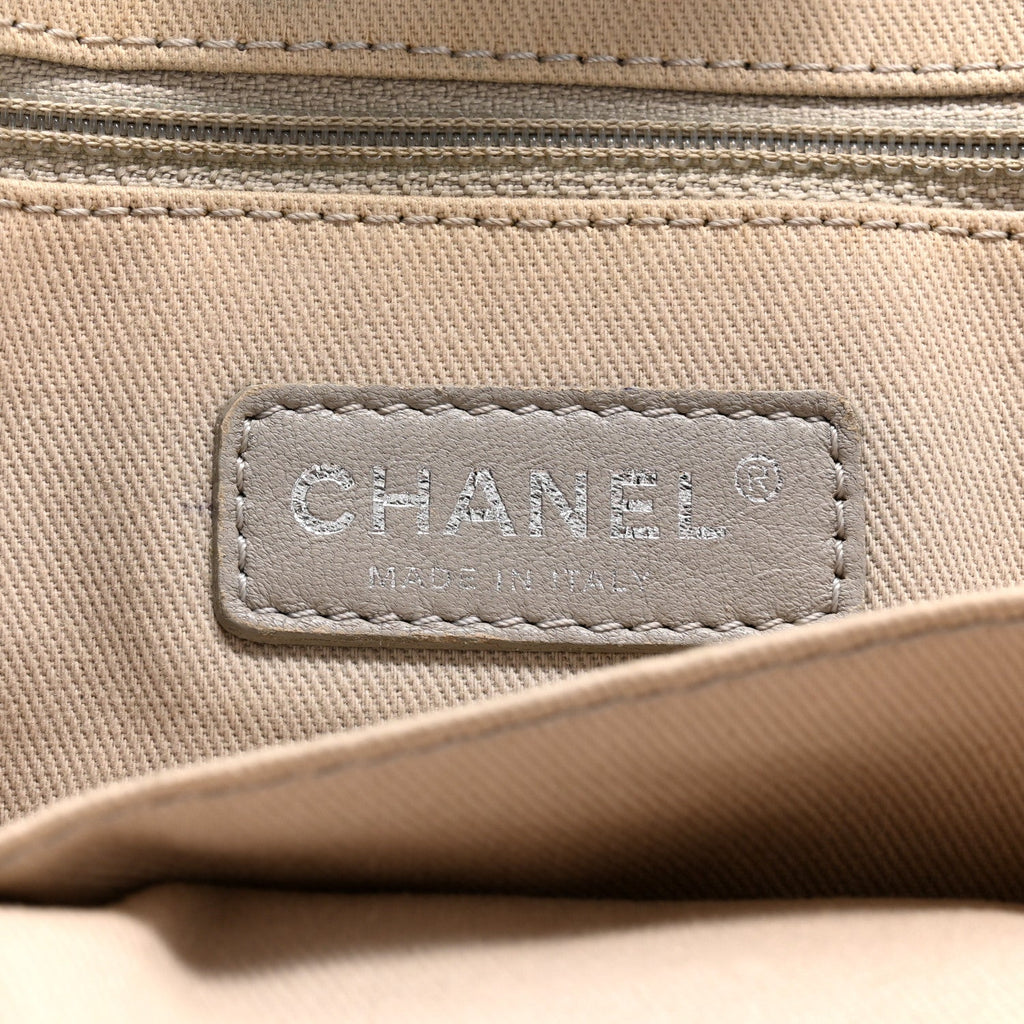 Glazed Calfskin Large Deauville Tote Blue