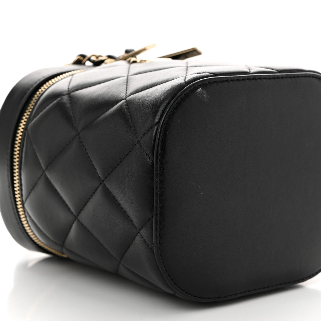 Lambskin Quilted Trendy Vanity Case Black