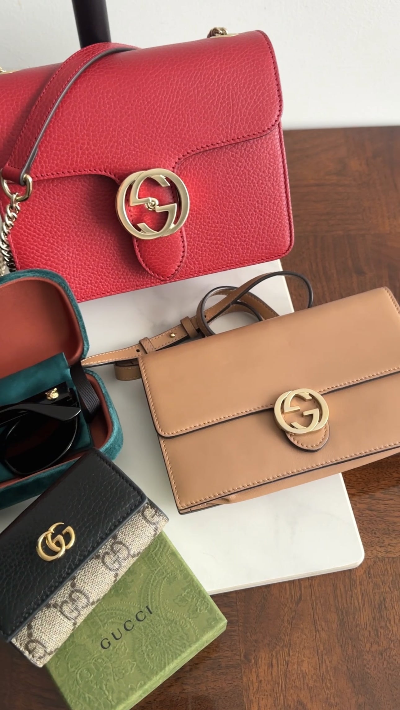 Gucci Beige Interlocking GG Crossbody Wallet on Strap