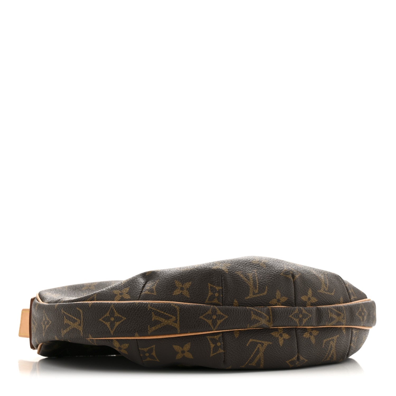 Monogram Croissant MM