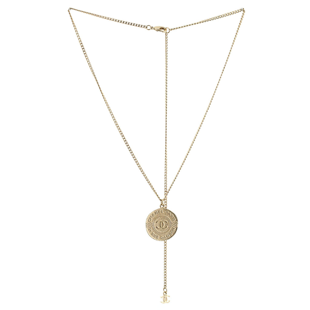CC Round Medal Pendant Necklace Metal