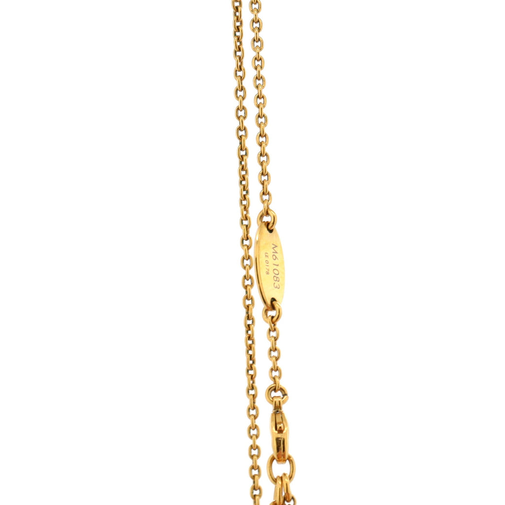 Essential V Necklace Metal