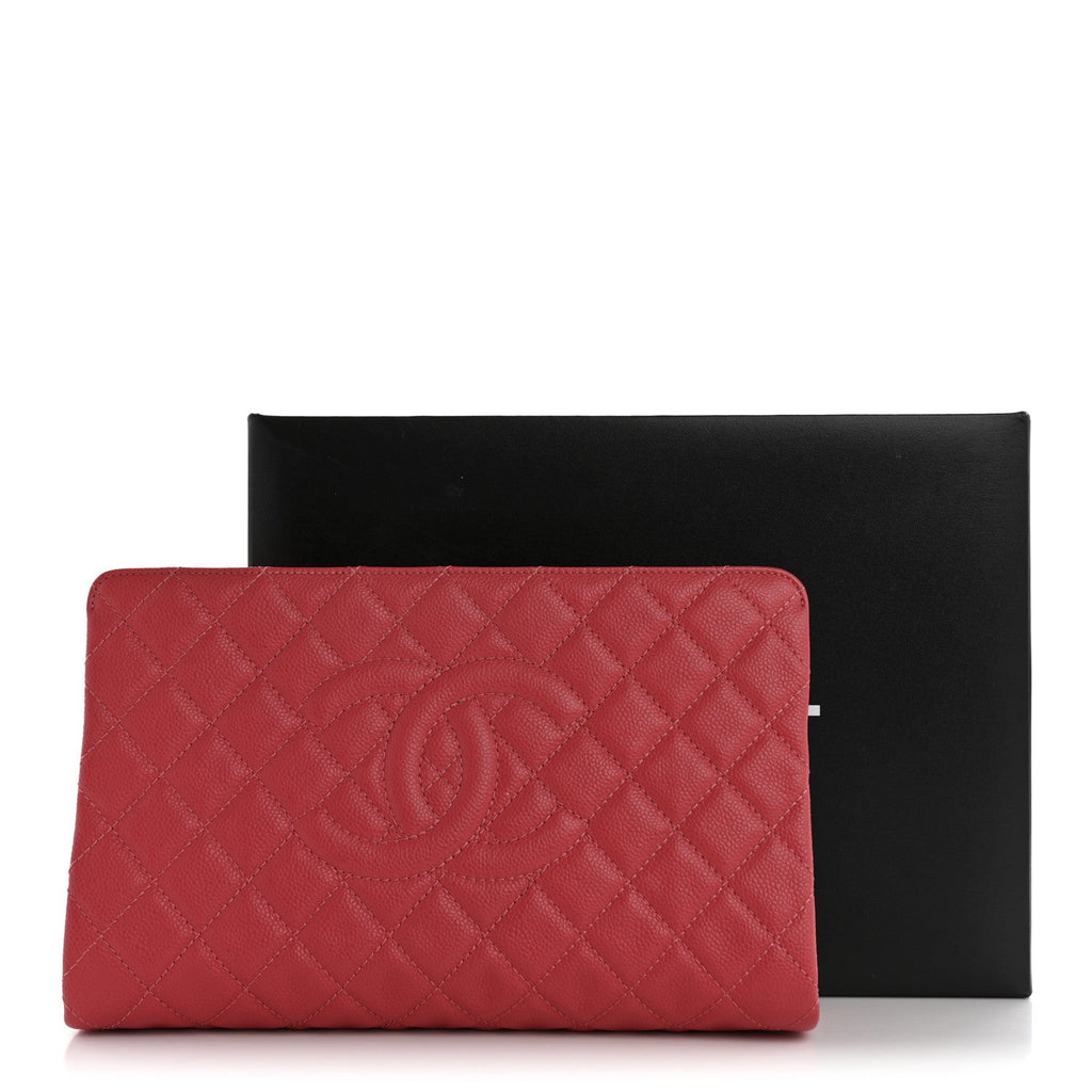Caviar Quilted CC Large Clutch Coral