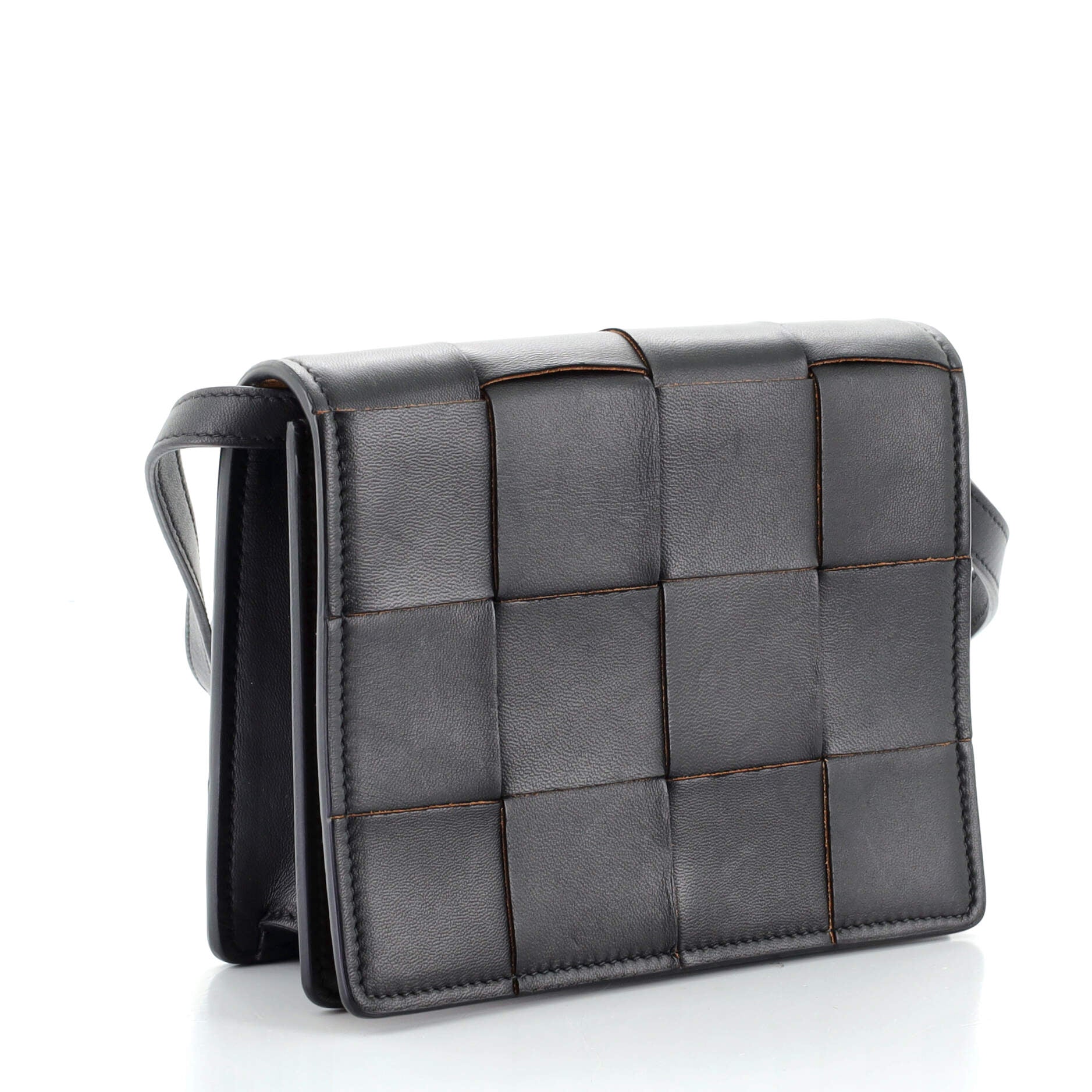 Cassette Crossbody Bag Maxi Intrecciato Leather Mini