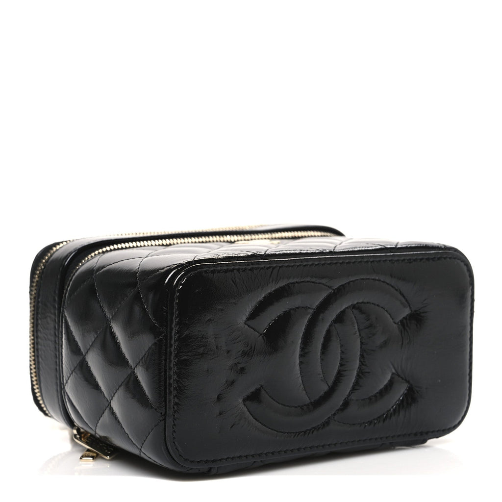 Shiny Lambskin Quilted Top Handle Vanity Case With Chain Black