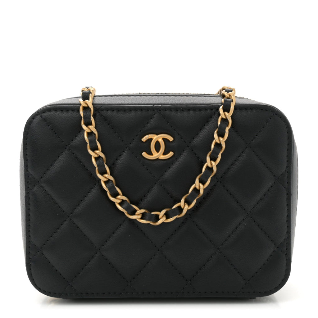 Lambskin Quilted CC Pearl Crush Camera Case Black