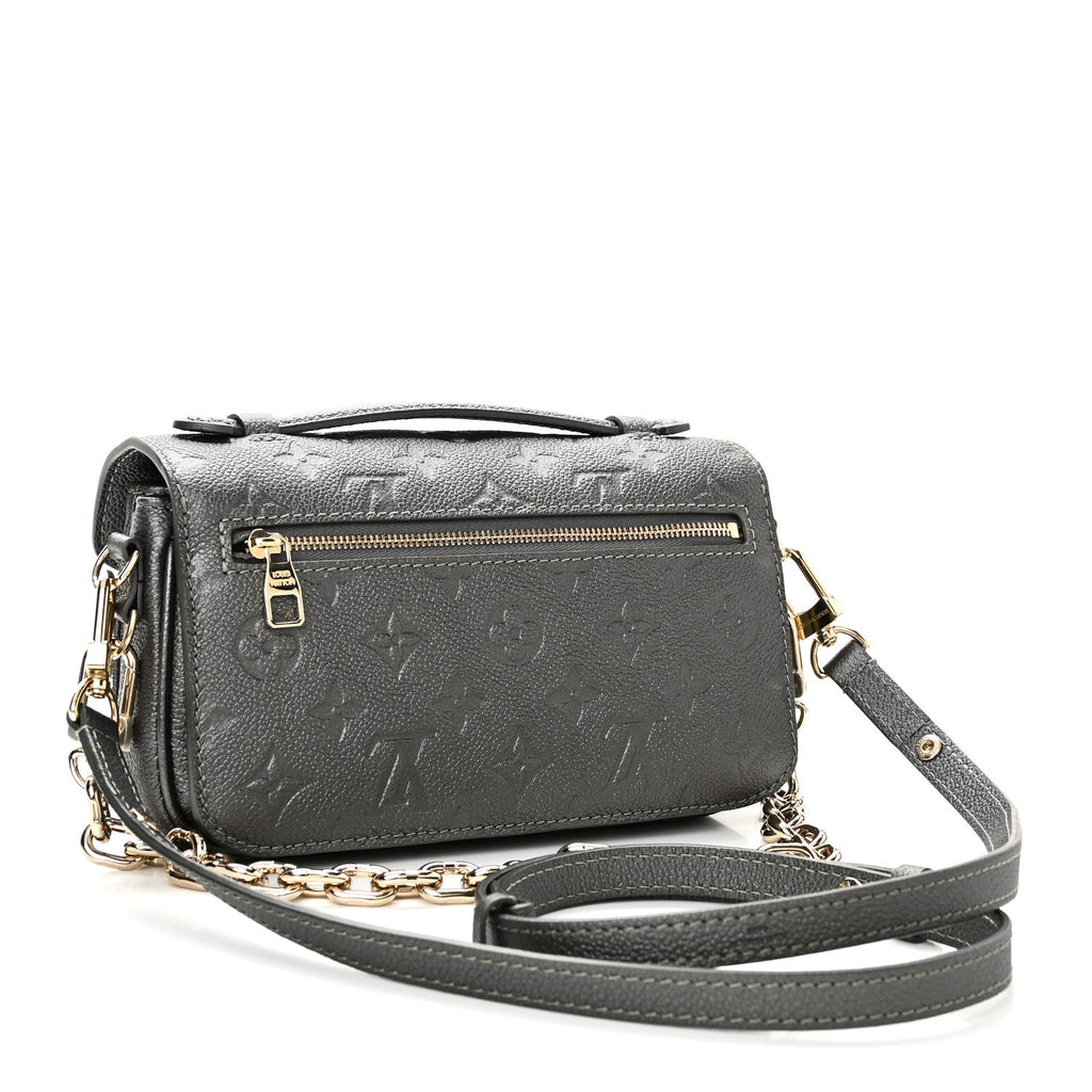 Shimmery Empreinte LV Ski Pochette Metis East West Gun Metal