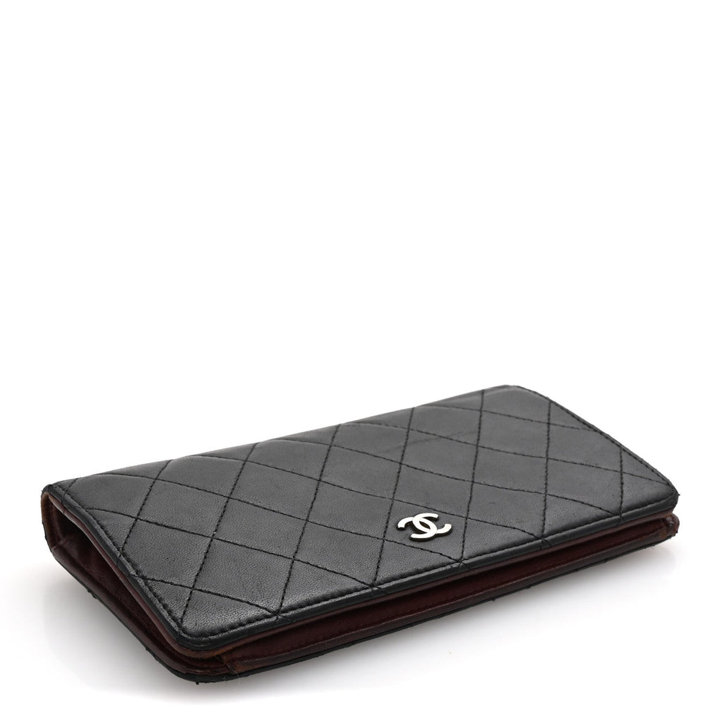 Lambskin Quilted Yen Wallet Black