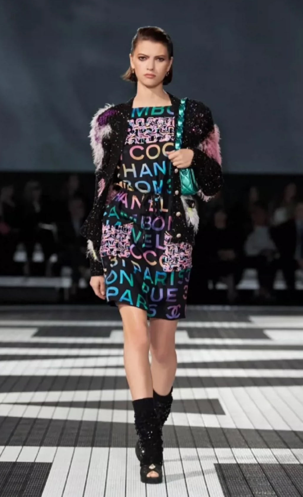 Chanel 24C colorful igan