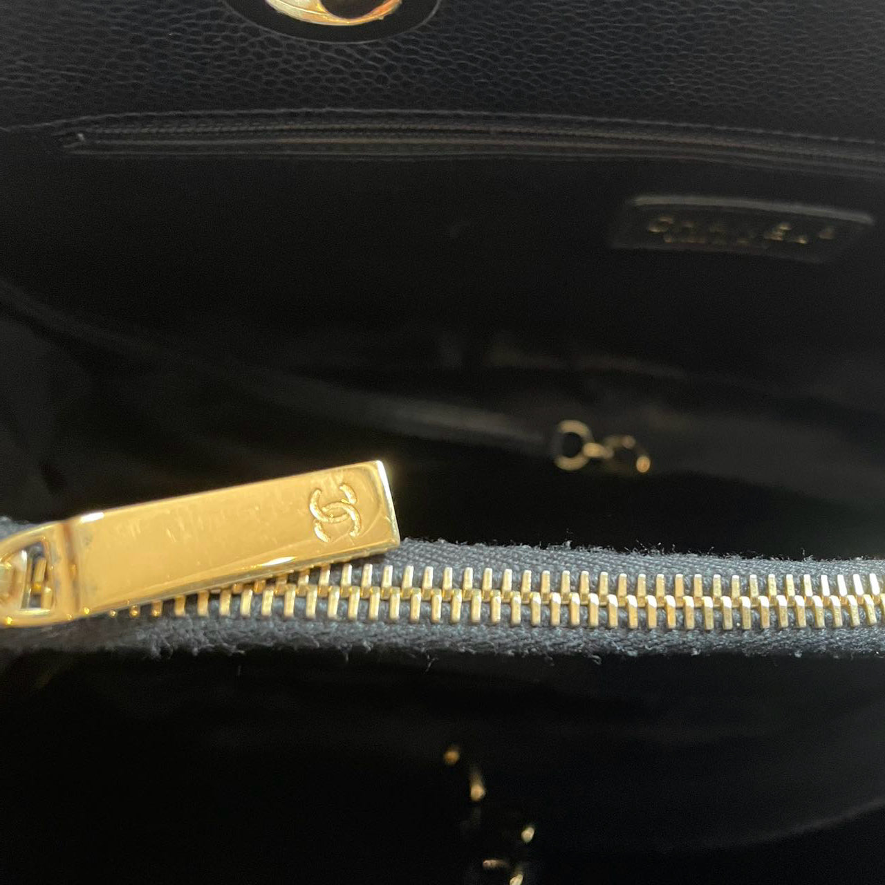 Chanel Grand Shopping Tote Black GST Bag in Caviar Leather with Gold Hardware Medium