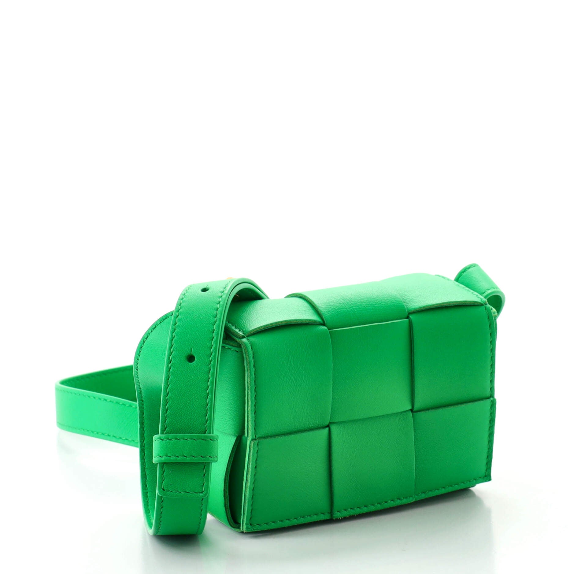 Cassette Crossbody Bag Maxi Intrecciato Leather Extra Mini
