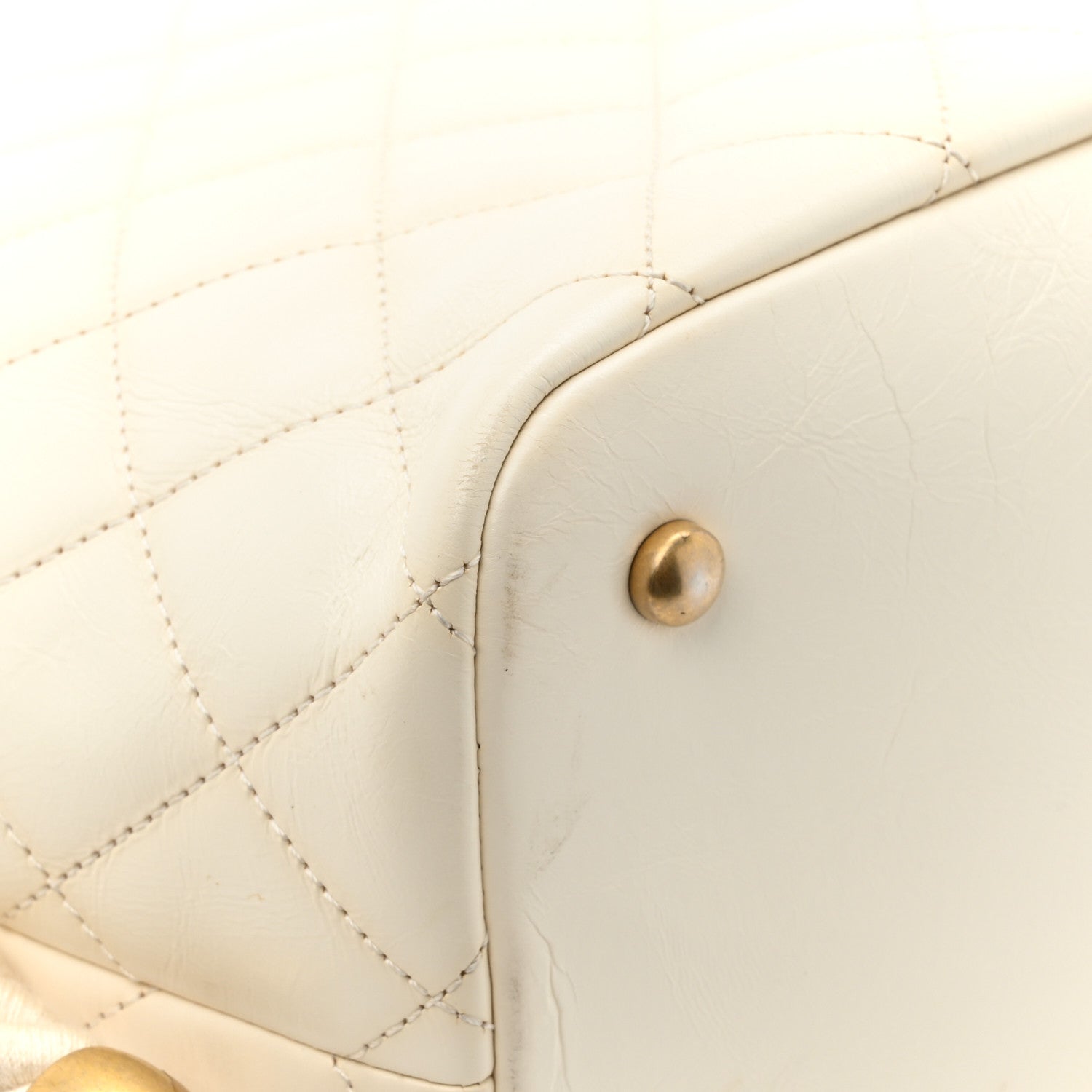 Crumpled Calfskin En Vogue Rope Hobo Bag White