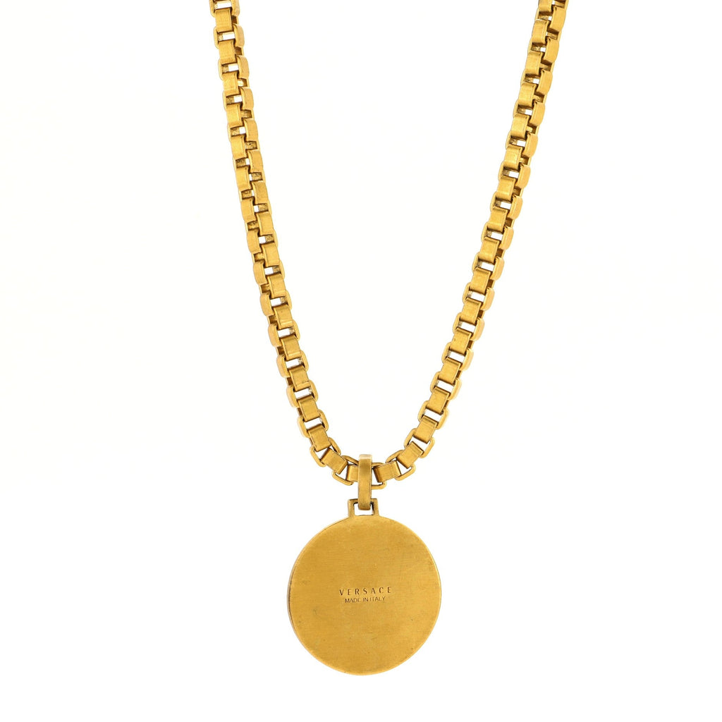 Medusa Pendant Necklace Metal