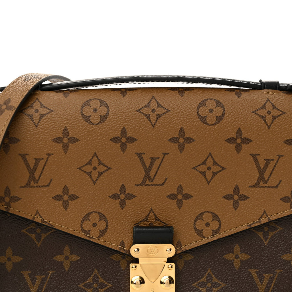 Reverse Monogram Pochette Metis