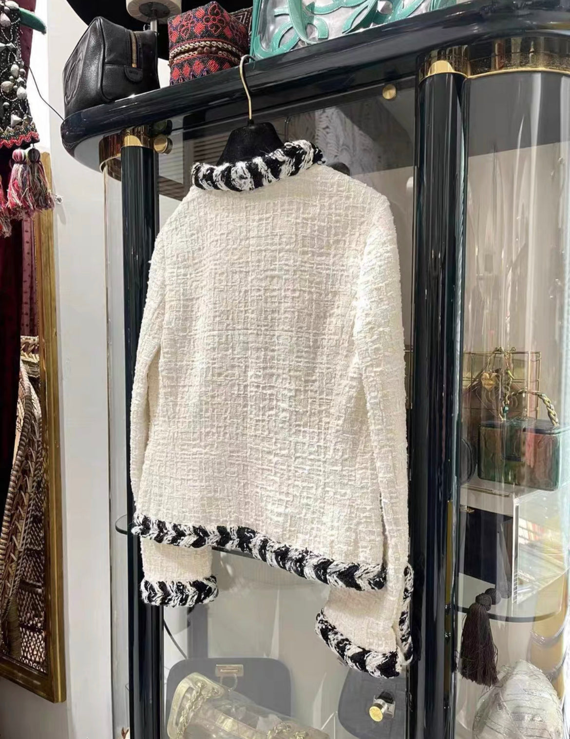 CHANEL 20B ECRU/ WHITE TWEED JACKET BRAIDED TRIM SIZE 38