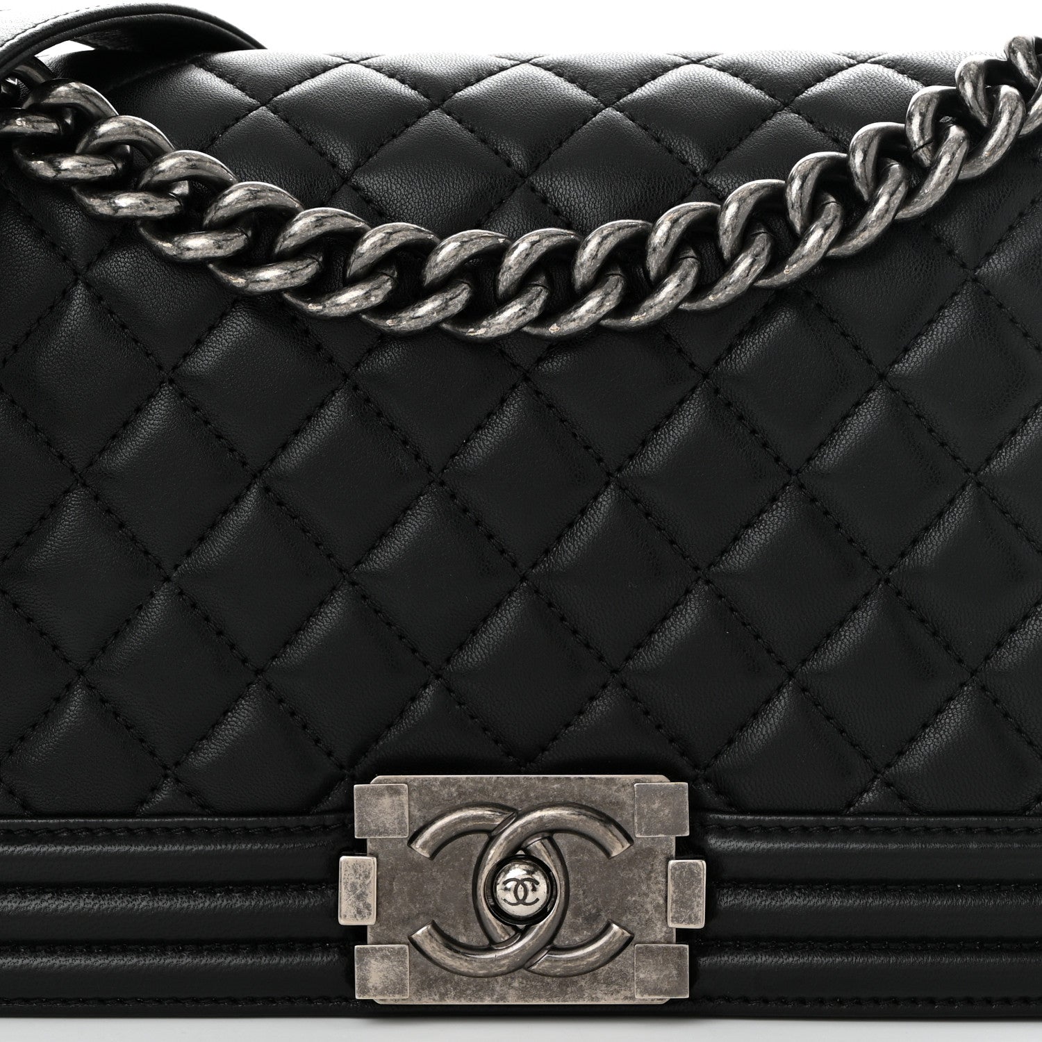 Lambskin Quilted Medium Boy Flap Black