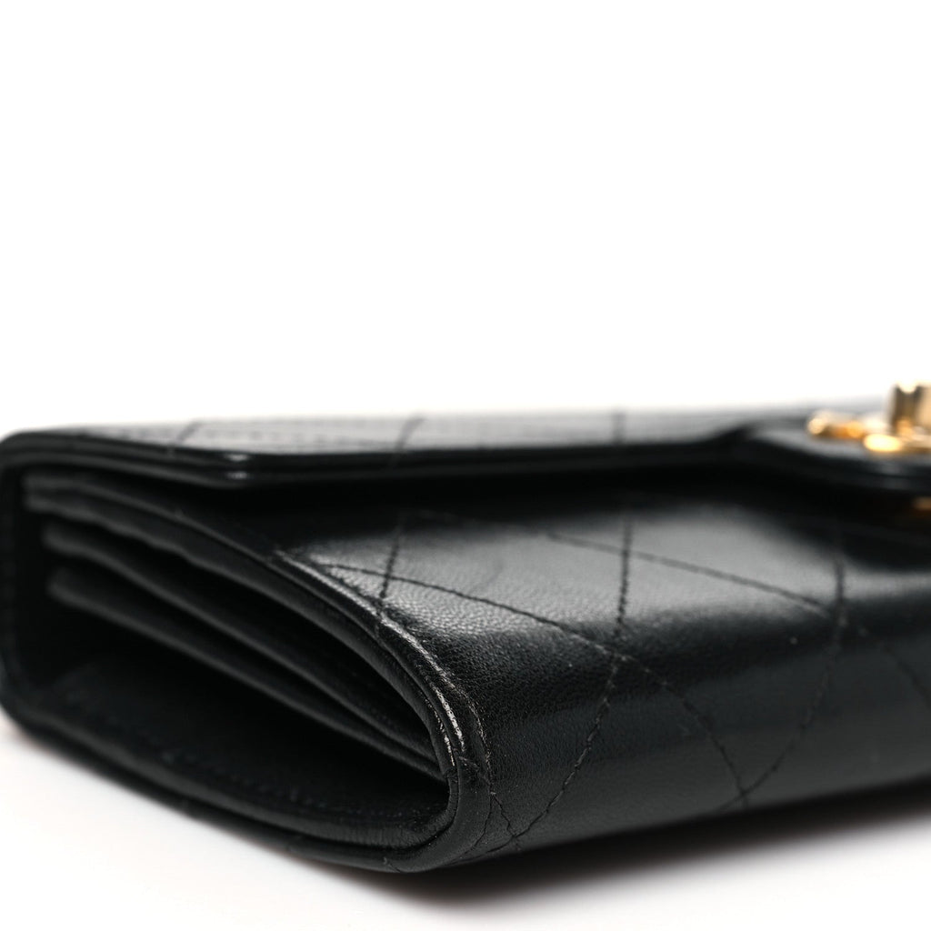Lambskin Quilted Chic Pearls Clutch With Chain Black
